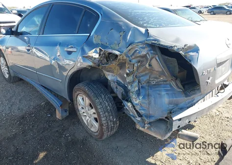 2010 Nissan Altima 2.5 S z USA, uszkodzony, nr VIN 1N4AL2AP6AN554642